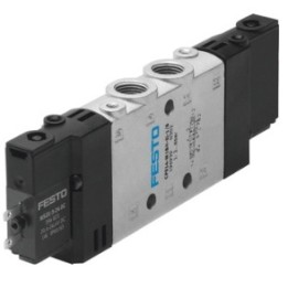 Elektrozawór CPE14-M1BH-5J-1/8 FESTO