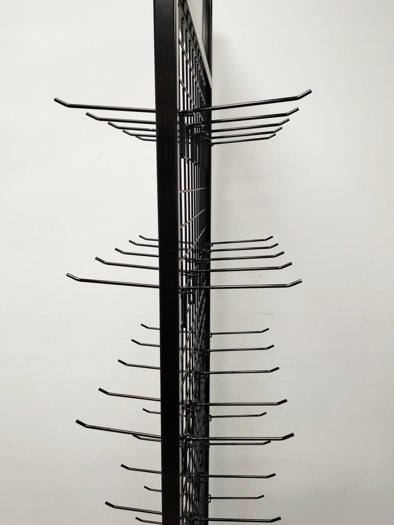 Stojak Ekspozytor sklepowy krata 1900x650 mm