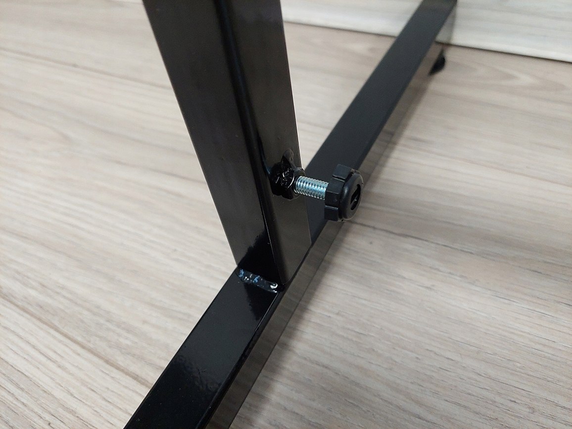 Stojak Ekspozytor sklepowy krata 1900x650 mm