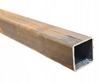 Rzeczywiste zdjęcie profilu 100x100x4 mm z korozją
